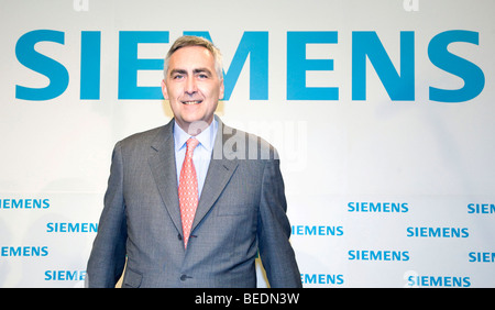 Peter Loescher, président de la Siemens AG au cours de la conférence de presse sur les états financiers sur le 13.11.2008 à Munich, Bav Banque D'Images