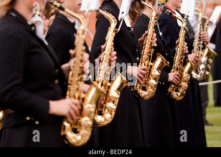 Christ's Hospital Marching Band - Saxophones Banque D'Images