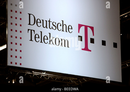 Logo au stand de la Deutsche Telekom, T-Systems, à l'ordinateur et il les systèmes juste à Munich, Bavière, Allemagne Banque D'Images