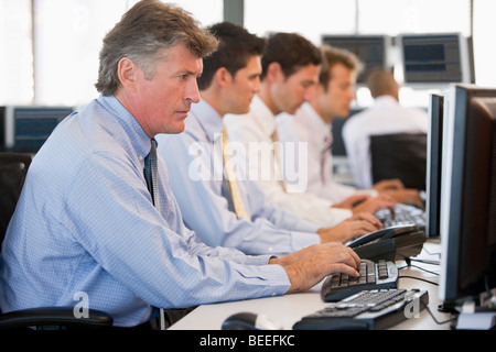 Opérateurs en bourse au travail Banque D'Images