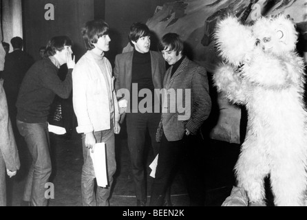 Les Beatles avec Jimmy Savile spectacle tournage Banque D'Images