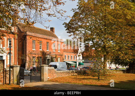 Rue haute de l'Église Cour Angleterre Essex Dedham Banque D'Images