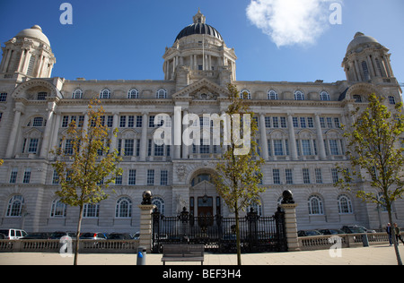 Le port de Liverpool building l'une des trois grâces liverpools bâtiments classés sur le front de mer de Liverpool à pier head Banque D'Images