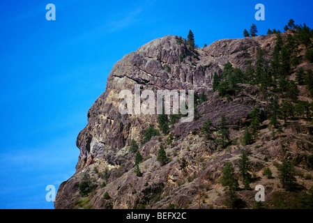 Summerland, région du sud de l'Okanagan, en Colombie-Britannique, British Columbia, Canada, Giant's Head Mountain Park, la formation de la falaise de roche inhabituelle Banque D'Images