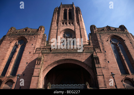 L'Église Cathédrale de Christ arch et clocher tour vestey cathédrale anglicane de Liverpool Merseyside England UK Banque D'Images