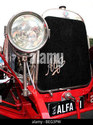 Alpha Romeo G1, 1921 Détail avec projecteur et grille de radiateur. Banque D'Images