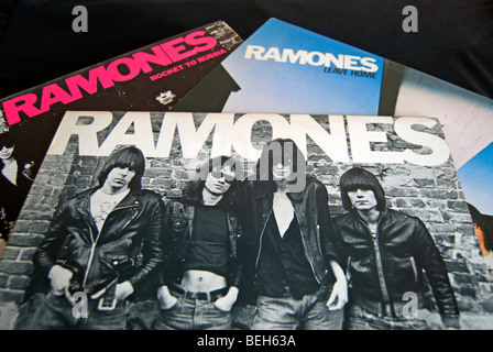 Couvre des trois premiers albums de groupe punk américain les Ramones Banque D'Images