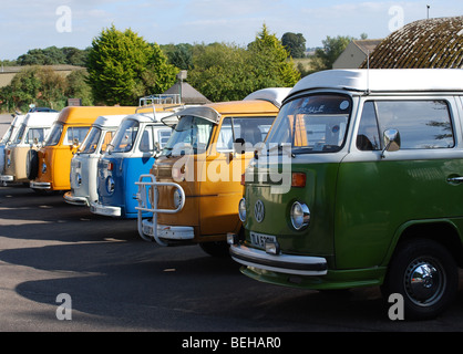 VW camper vans Banque D'Images