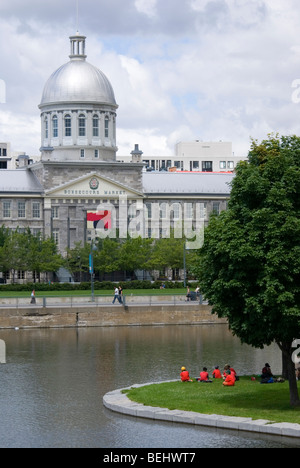 Vue sur le Marché Bonsecours dans le Vieux Port de Montréal, Québec, Canada. Banque D'Images