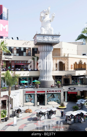 Hollywood & Highland Center sur Hollywood Boulevard à Los Angeles, USA Banque D'Images