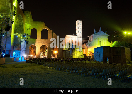 Costantino (ou Massenzio) basilique, Forum Romain, Rome, Latium, Italie Banque D'Images