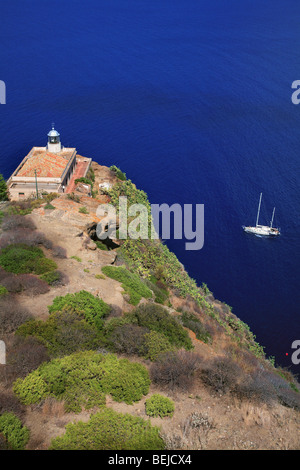 Phare, Punta Omo Morto, Ustica, Ustica, Sicile, Italie Banque D'Images