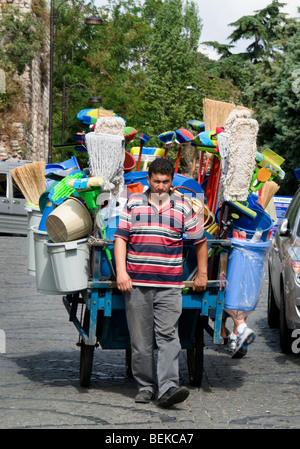 Istanbul Turquie hawking colporteur commerçant vente hawker Banque D'Images