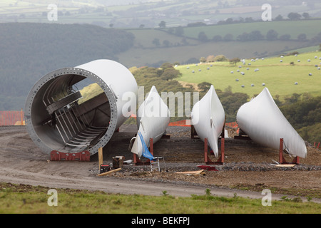 Les articles d'éolienne sur place en attente d'assemblée générale Banque D'Images