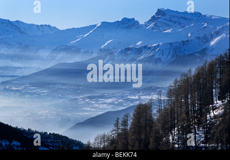 Vue sur le Val d'Anniviers en hiver, Valais, Suisse Banque D'Images