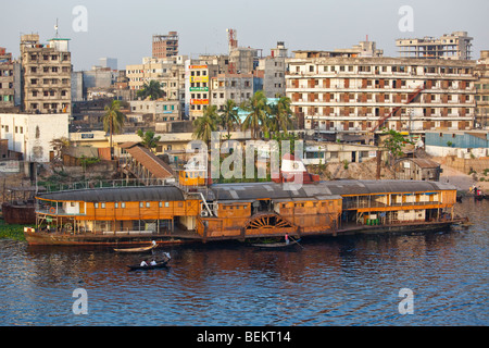 Rocket Sterne à Dhaka Bangladesh Paddleboat Banque D'Images