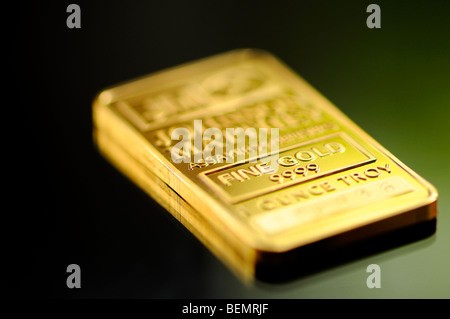 Bar / or lingot. 1 Onces de pureté .999 Banque D'Images