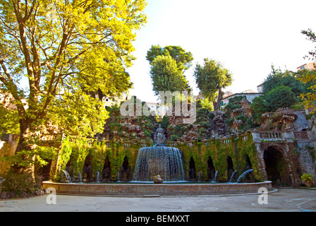 La Fontana dell'Ovato (fontaine ovale), également appelé Fontana di Tivoli Tivoli (fontaine), la Villa D'Este, Tivoli, Italie Banque D'Images