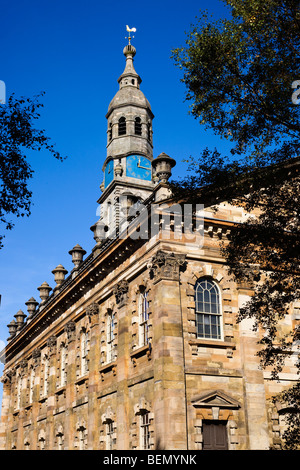 Clocher mur et détail de St Andrews en l'église de la Place, St Andrews Square, Glasgow. Banque D'Images