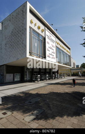 Berlin. L'Allemagne. Kino International Cinema sur Karl Marx Allee. Banque D'Images