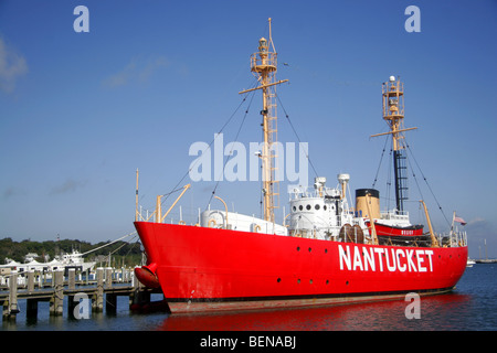 Le Nantucket bateau léger, accosté à Vineyard Haven, Martha's Vineyard, Cape Cod, New England, Massachusetts, USA Banque D'Images