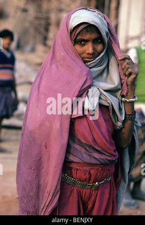 Portrait of a female construction worker Delhi Inde Banque D'Images