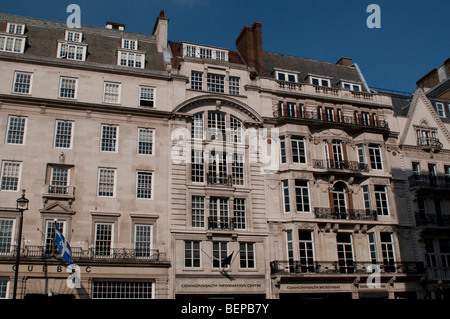 Maisons sur Pall Mall, St James's, Londres SW1 Banque D'Images