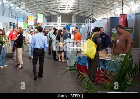 West Coast Green 2009 exposition dédiée à l'innovation verte, la création et le design à Fort Mason, San Francisco, Californie. Banque D'Images