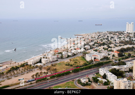 Israël, Haifa, du point de vue de la ville de Stella Maris sur le mont Carmel Banque D'Images