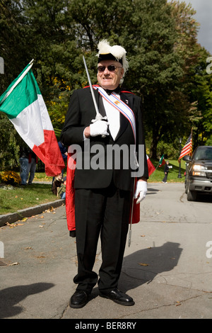 Membre de l'Ordre des Chevaliers de Colomb à Columbus Day Parade, Albany, New York Banque D'Images