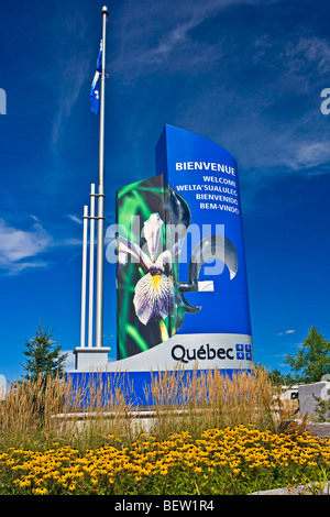 Panneau de bienvenue au Québec fin de la J.C. Pont Van Horne à Pointe-à-la-Croix, Gaspesie, anse, baie des Chaleurs, Banque D'Images