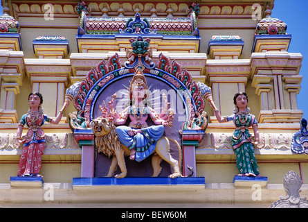 Le temple tamoul ornementé de surplombe Sainte-croix Port Louis, la capitale de l'île Maurice Banque D'Images