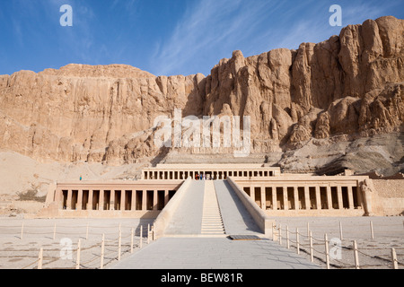 Temple funéraire de la reine Hatshepsout, Luxor, Egypte Banque D'Images