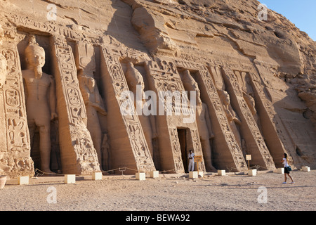 Petit Hathor Temple de Nefertari, Abu Simbel, Egypte Banque D'Images