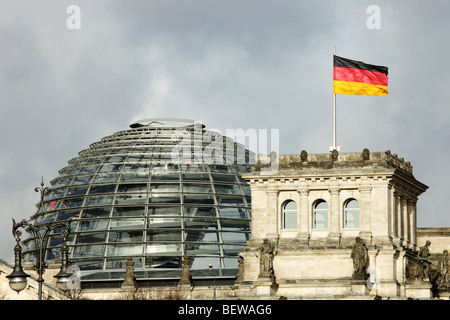 Dôme en verre de Reichstag, Berlin, Allemagne Banque D'Images