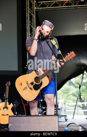 Photo montre Gable en live au Big Chill Festival, Eastnor, Herefordshire, Royaume-Uni, le 7 août 2009 Banque D'Images