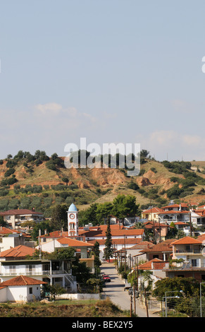 Simantra ville centrale en Chalcidique Grèce du nord Région située dans une zone de production d'olive Banque D'Images