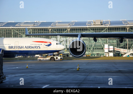 Terminal 5, Heathrow Airport. London Borough of London, Greater London, Angleterre, Royaume-Uni Banque D'Images