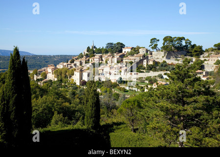 Le village de Bonnieux. Provence France. Banque D'Images