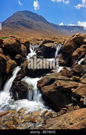 Le long du sentier Cascade Tablelands dans Tablelands, Gros Morne National Park, site du patrimoine mondial de l'UNESCO, des Vikings Banque D'Images