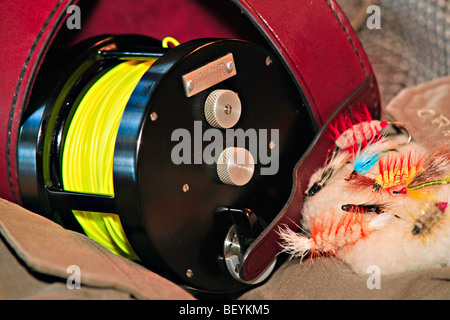 Bogdan fly fishing reel et cas, l'attelage Rifflin'Lodge, Eagle River, dans le sud du Labrador, Labrador, Terre-Neuve-Labrador, Canada. Banque D'Images