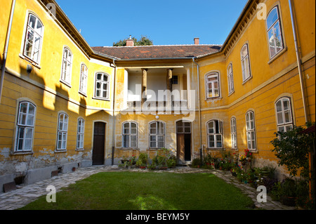 Cours intérieures de maisons à Sopron, Hongrie Banque D'Images