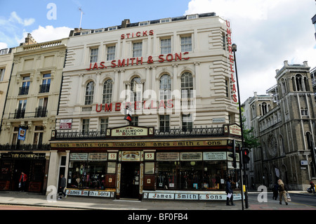 James Smith & Sons Parapluies London England UK Banque D'Images