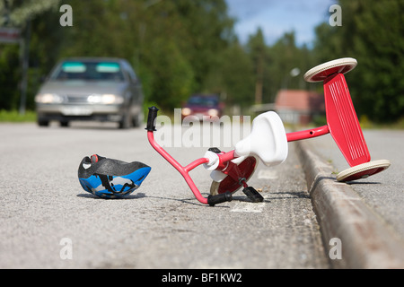 Accident avec tricycle Banque D'Images