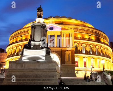 Photo de nuit de la Royal Albert Hall Banque D'Images