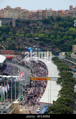 La foule du stade de Formule 1 Monaco pendant le Grand Prix Banque D'Images