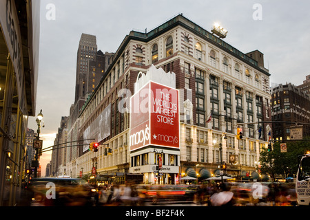 Macy's, Herald Square, Manhattan, plus grand magasin. New York City Banque D'Images