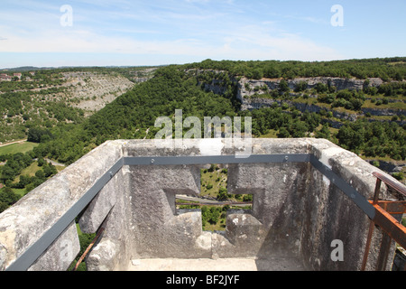 France, Rocamadour, Vue Panoramique de la forêt depuis le balcon Banque D'Images