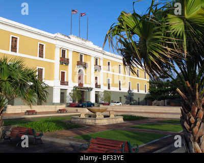 Vue de l'entrée de la caserne, Ballaja. Old San Juan, Puerto Rico Banque D'Images