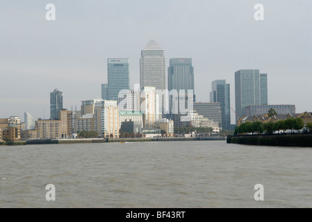 London Docklands Canary Wharf Tamise d'horizon. UK HOMER SYKES Banque D'Images